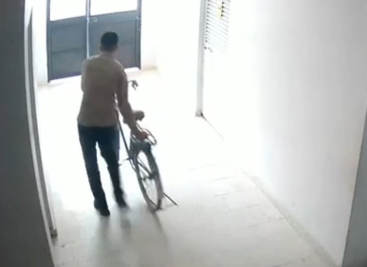 Apartmandan bisiklet hırsızlığı
