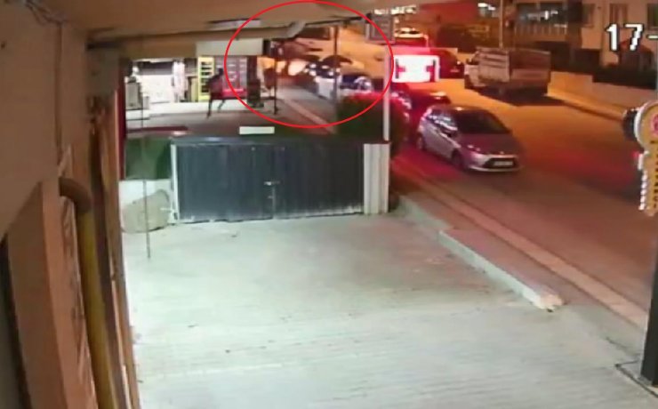 Freni boşalan kamyonun 9 araca çarptı