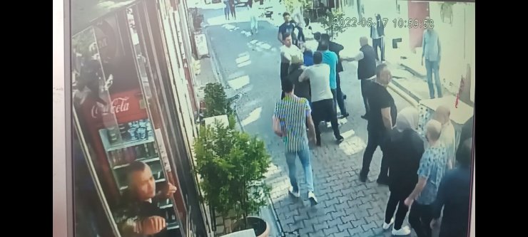 Kapkaç şüphelisine dayak