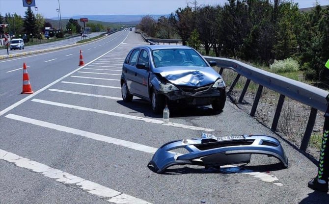 Konya'da zincirleme trafik kazasında 3 kişi yaralandı