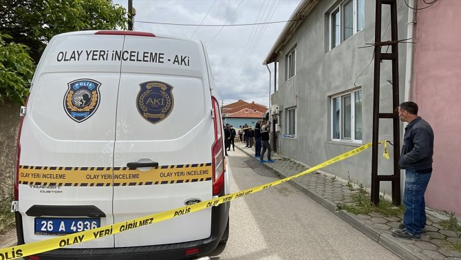 15 yaşındaki oğlunun tüfekle vurduğu öne sürülen kadın öldü