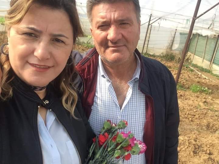 Boşanma aşamasındaki eşini tabanca ile sırtından vurarak öldürdü