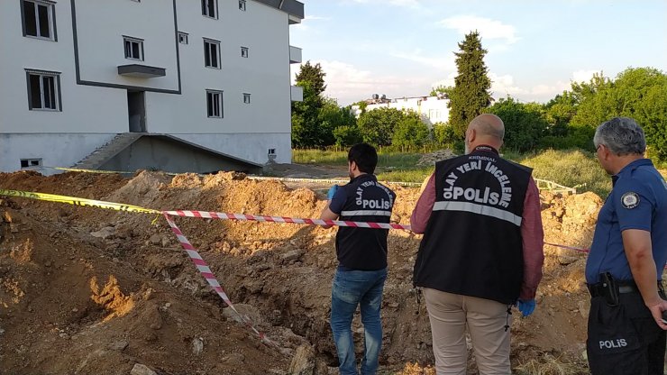 Demir toplarken göçük altında kalarak hayatını kaybetti