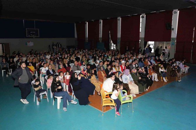 İşaret dili ile tiyatro