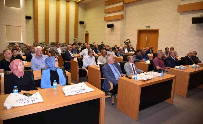 Selçuklu’da mahalle muhtarlarına sıfır atık eğitimi