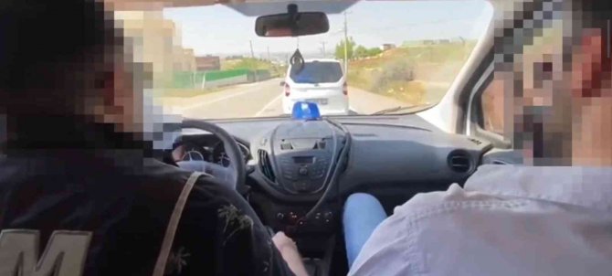 Ses sistemi içerisinde 267 adet cep telefonu ele geçirildi