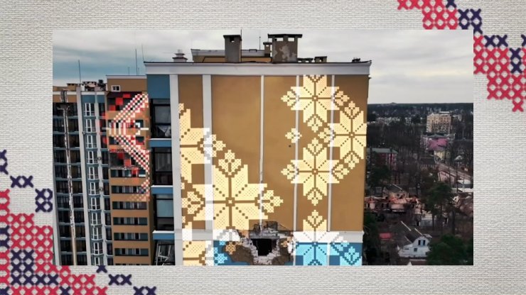 Zelenski, Vışıvanka Günü sebebiyle işlemeli gömleğini giydi