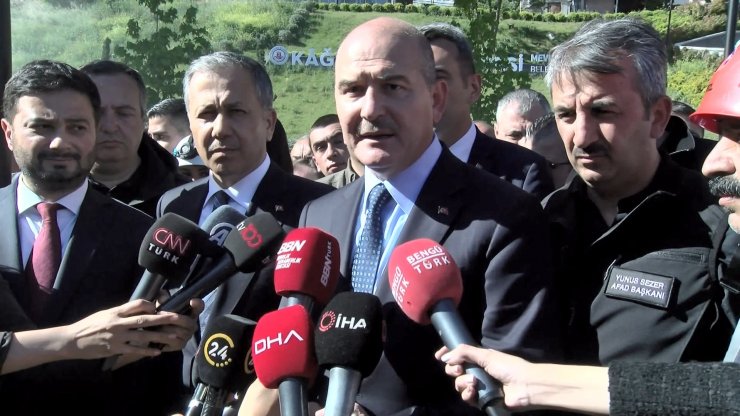 Bakan Soylu İstanbul'da 7.5'lik deprem tatbikatını takip etti