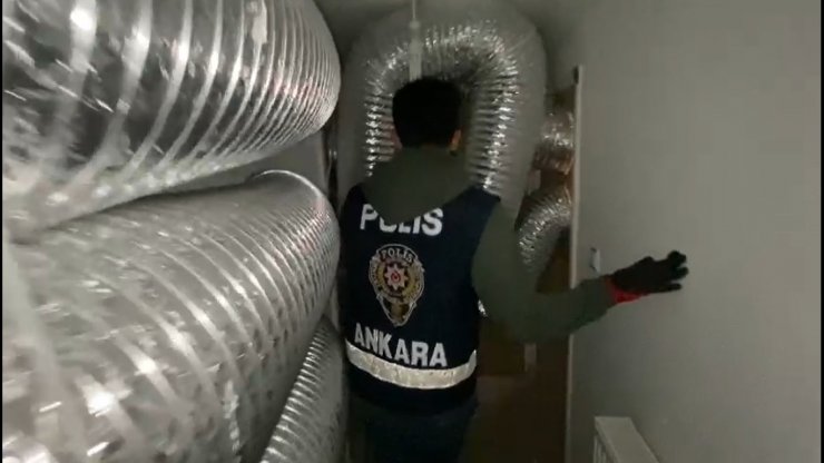 Böbreğini satıp, villada uyuşturucu imalathanesi kurmuş