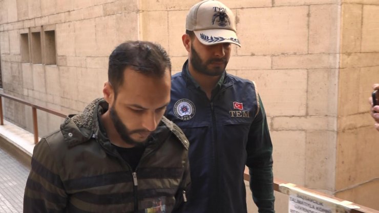 Bursa'da DEAŞ'lı 'canlı bomba' ve 2 kişi adliyede