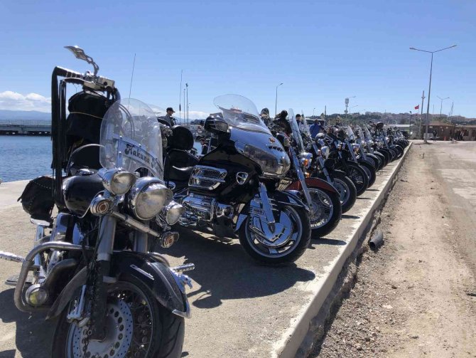 ’Büyük Anadolu Sürüşü’nde motorseverler Sinop’ta
