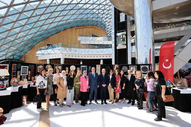 Geçmişin altın izleri görücüye çıktı