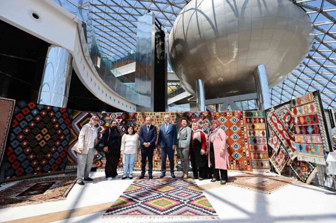 Geçmişin altın izleri görücüye çıktı