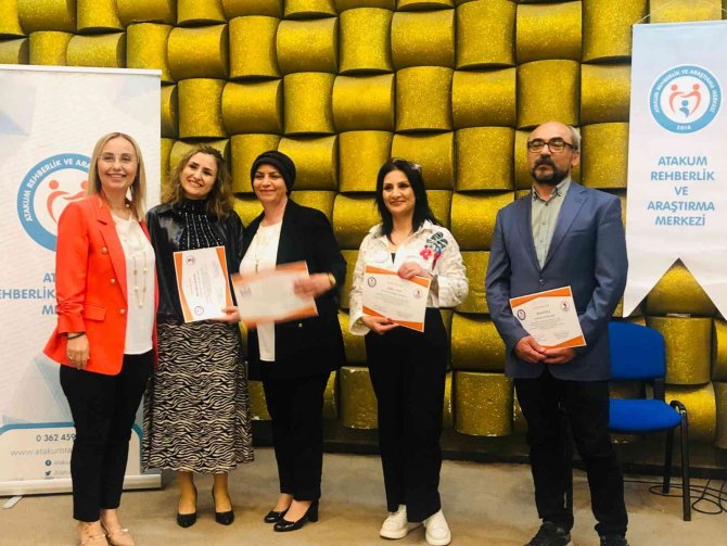 Genç arabulucular yemin etti