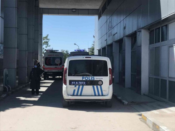 İkinci kattan düşen genç kız yaralandı