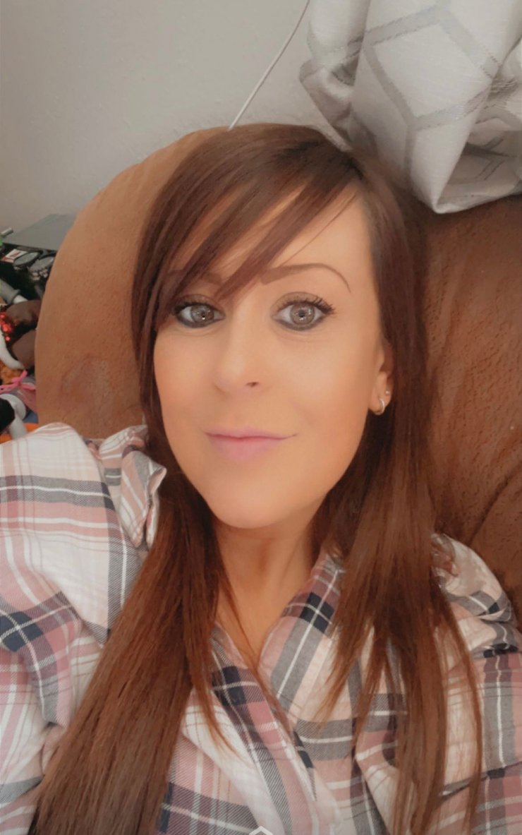 Sosyal medya kaderini değiştirdi; ‘Poppy’ Zonguldak’tan Londra’ya gitti  