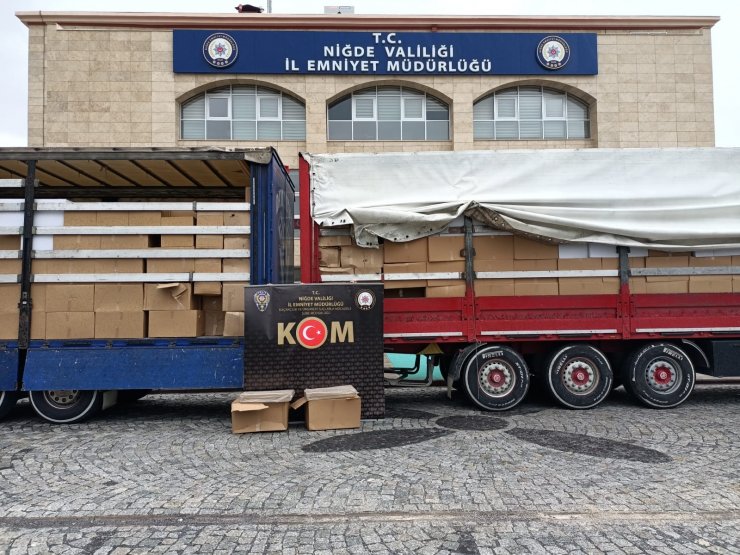 Yüklü miktarda gümrük kaçağı makaron ele geçirildi