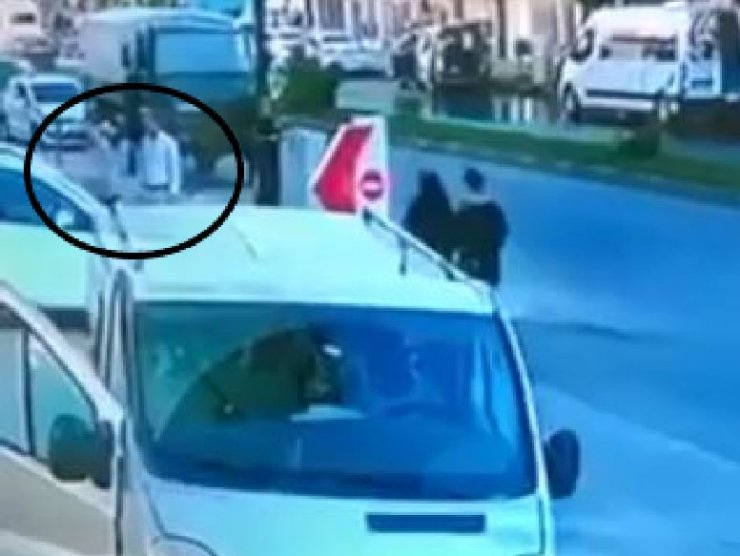 1 kişinin öldüğü, 1 kişinin de yaralandığı silahlı saldırı kamerada