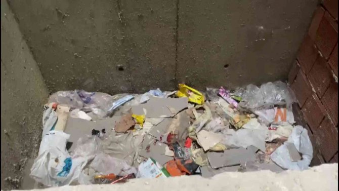 20 metre yüksekten havalandırma boşluğuna düşen çocuk yaralandı