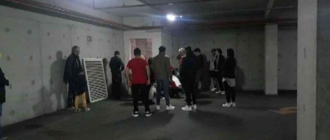 20 metre yüksekten havalandırma boşluğuna düşen çocuk yaralandı