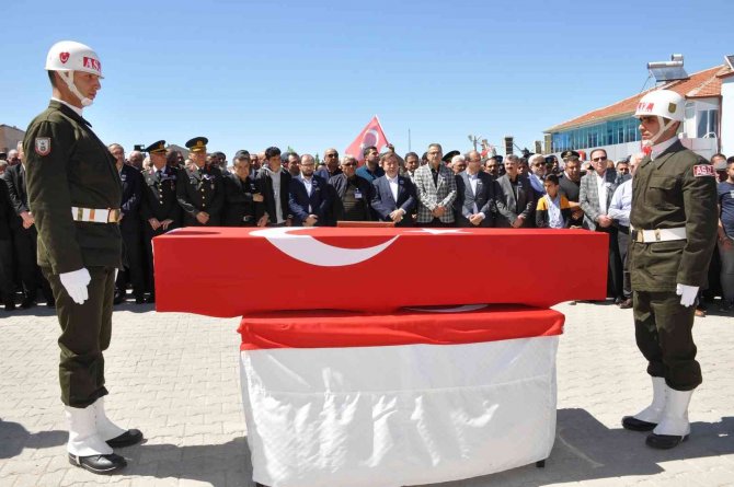 Aksaraylı şehit dualarla son yolculuğuna uğurlandı