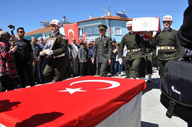 Aksaraylı şehit dualarla son yolculuğuna uğurlandı