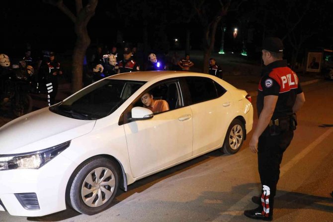 Bin 735 polisle Huzur ve Güven uygulaması