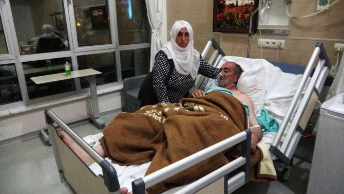 Domuzun yaraladığı 60 yaşındaki vatandaşın yardımına jandarma koştu