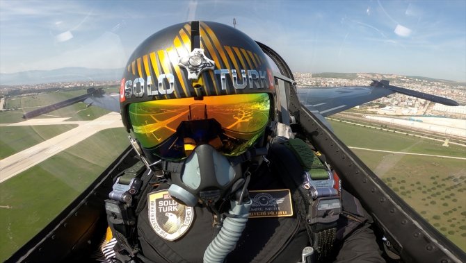 SOLOTÜRK, yeni manevrasıyla F-16 sınırlarını aştı
