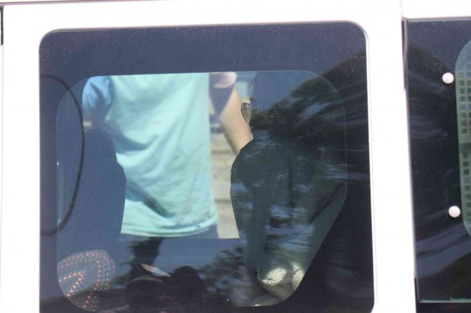 Kayıp 2 kişi olayında gözaltına alınan kız arkadaş serbest kaldı