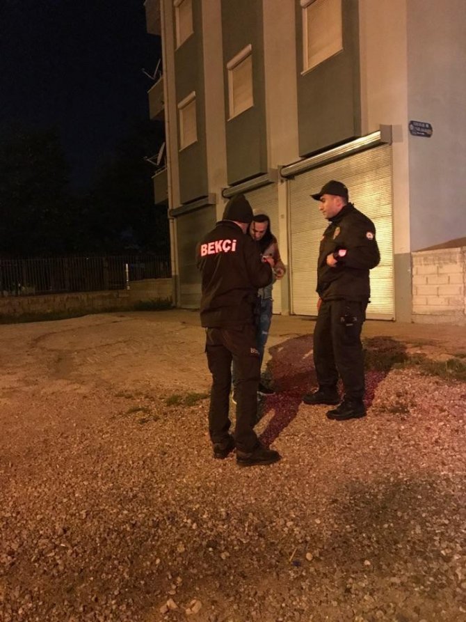 Metruk bina uygulamasında hırsızlık şüphelisi 45 kişi yakalandı