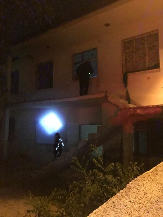 Metruk bina uygulamasında hırsızlık şüphelisi 45 kişi yakalandı