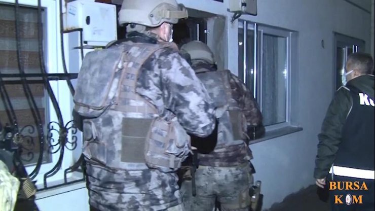 Polis yeleği kullanan suç örgütü üyelerinin 56 yıla kadar hapsi isteniyor