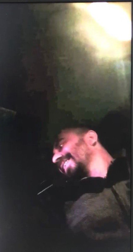 Turistlerin 3 bin dolarını ‘tırnakçılık’ yöntemiyle çalan taksiciler önce kameralara sonra polise yakalandı