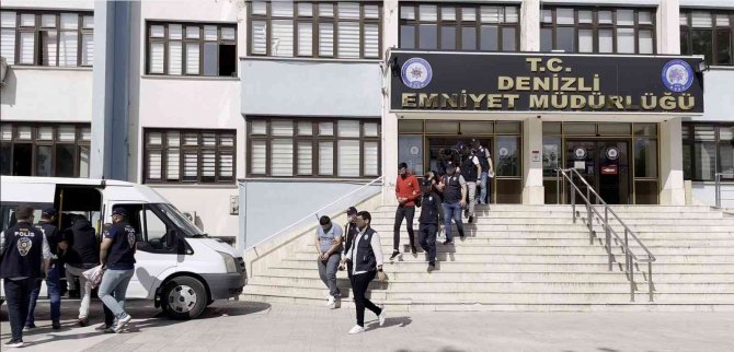 Ülke genelinde birçok kişiyi dolandıran ‘Escort’ şebekesinin 11 üyesi tutuklandı