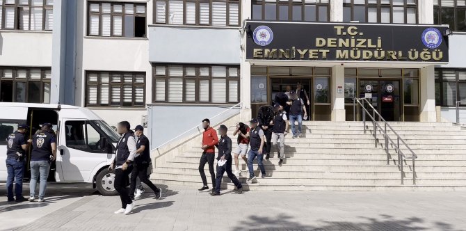 Ülke genelinde birçok kişiyi dolandıran ‘Escort’ şebekesinin 11 üyesi tutuklandı