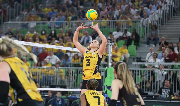 Avrupa'nın en büyüğü VakıfBank!