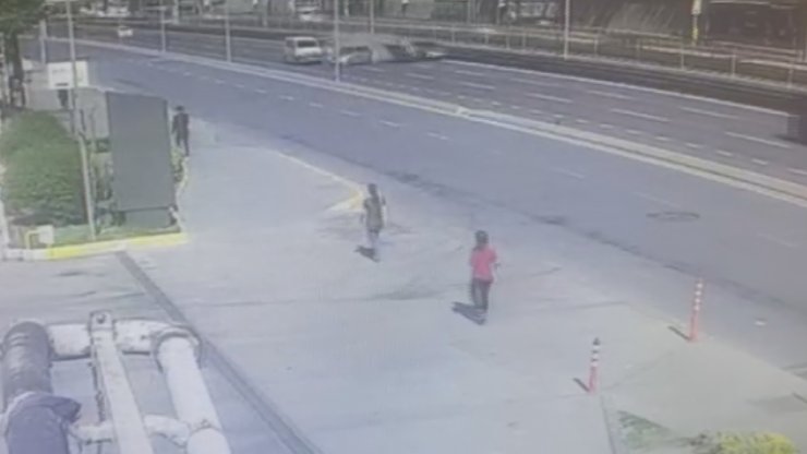 Bahçelievler'de feci kaza kamerada