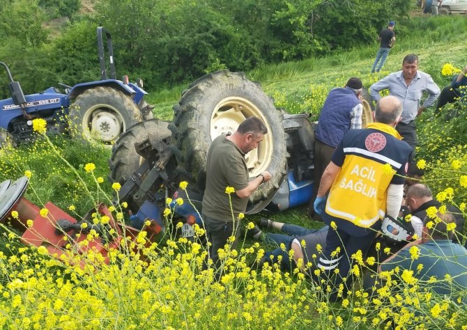 Bursa’da traktör devrildi: 1 ölü