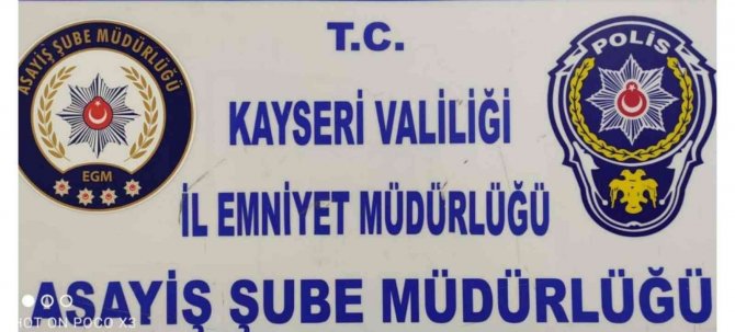 Hırsızlık şüphelisi 4 kişi yakalandı