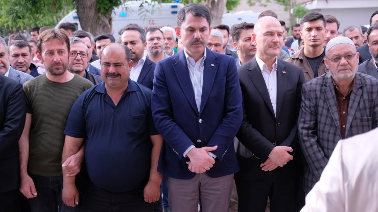 Otobüs kazasında ölen üniversiteli İlayda Konya'da toprağa verildi