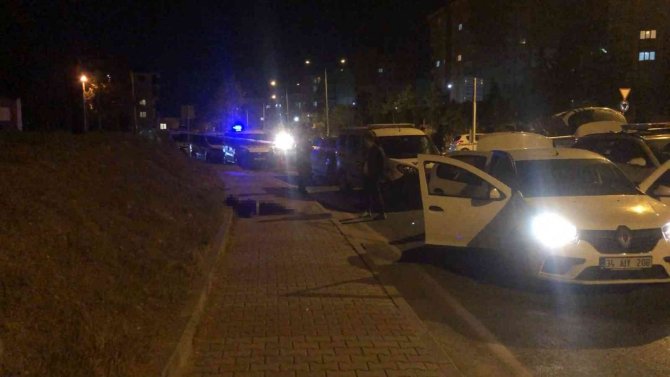 Polisten kaçan şahıs yakalanacağını anlayınca intihar etti