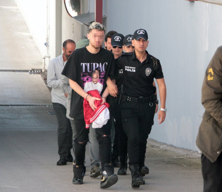 70 yaşındaki kadını ‘Adınız FETÖ soruşturmasına karıştı’ yalanıyla dolandırmışlar