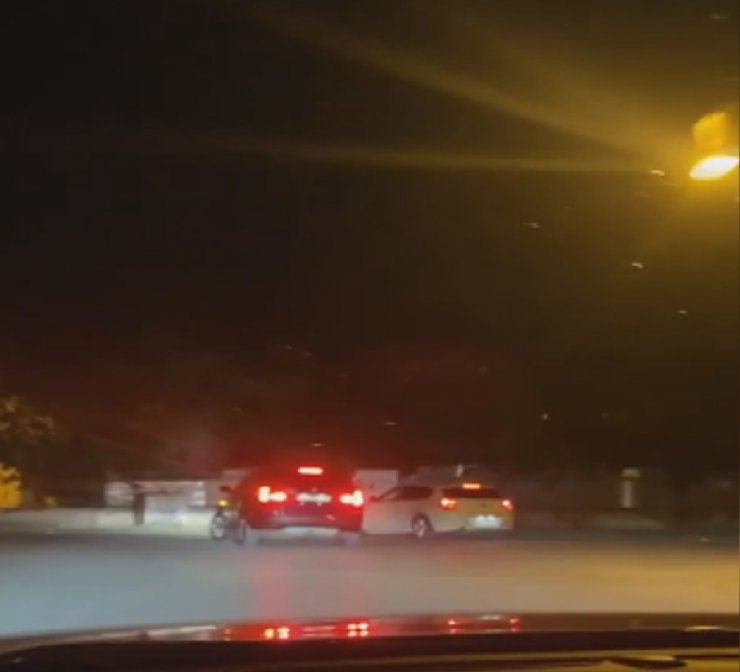 Maltepe'de kaza sonrası kovalamaca; durdurup yakasına yapıştı