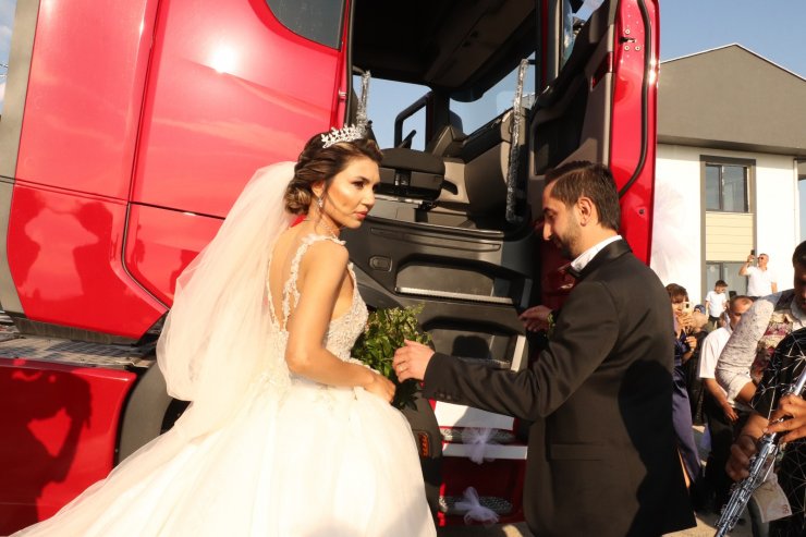 TIR’lardan oluşan düğün konvoyuna 8 bin TL ceza 