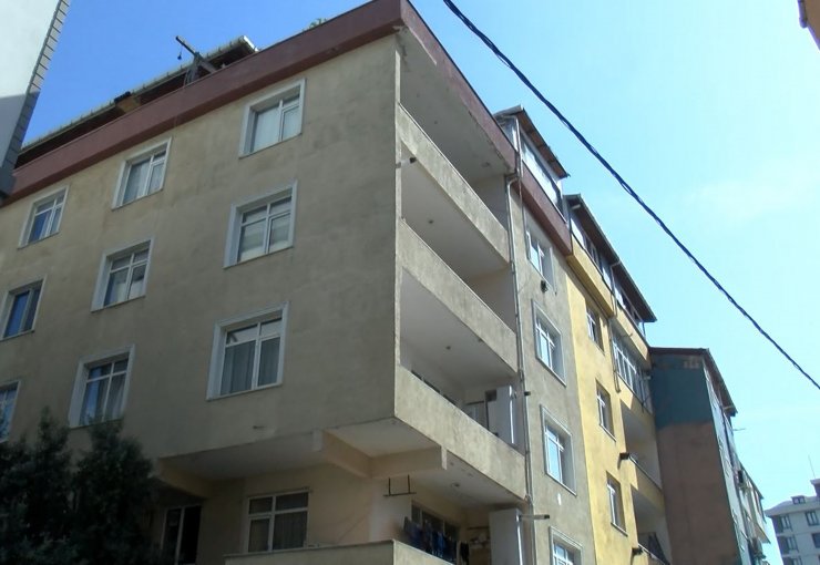 Kartal'da genç kız evinde ölü bulundu