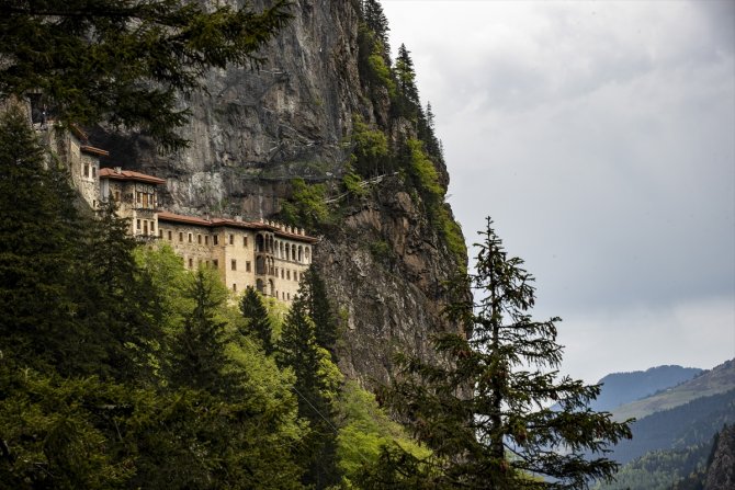 Sümela Manastırı sezona hızlı başladı