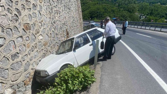 Yola dökülen mazot kazayı beraberinde getirdi: 1 yaralı