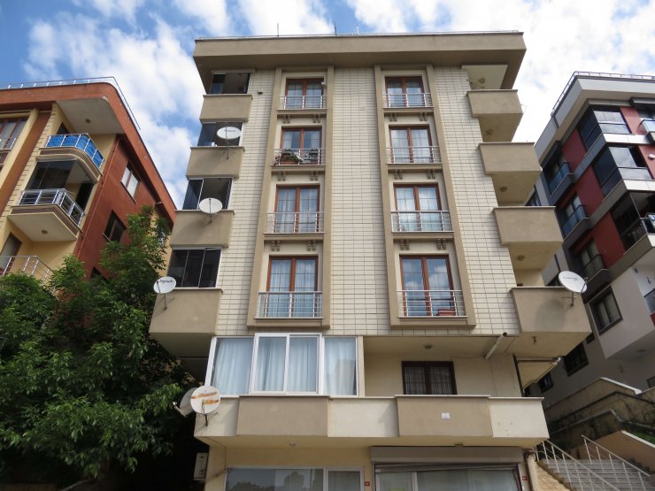2. kattan atlayıp dehşet saçtı