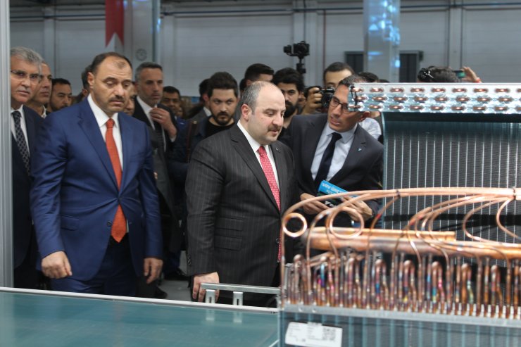 Bakan Varank: Ülkemizde yatırım yapan herkes kazanmaya devam edecek